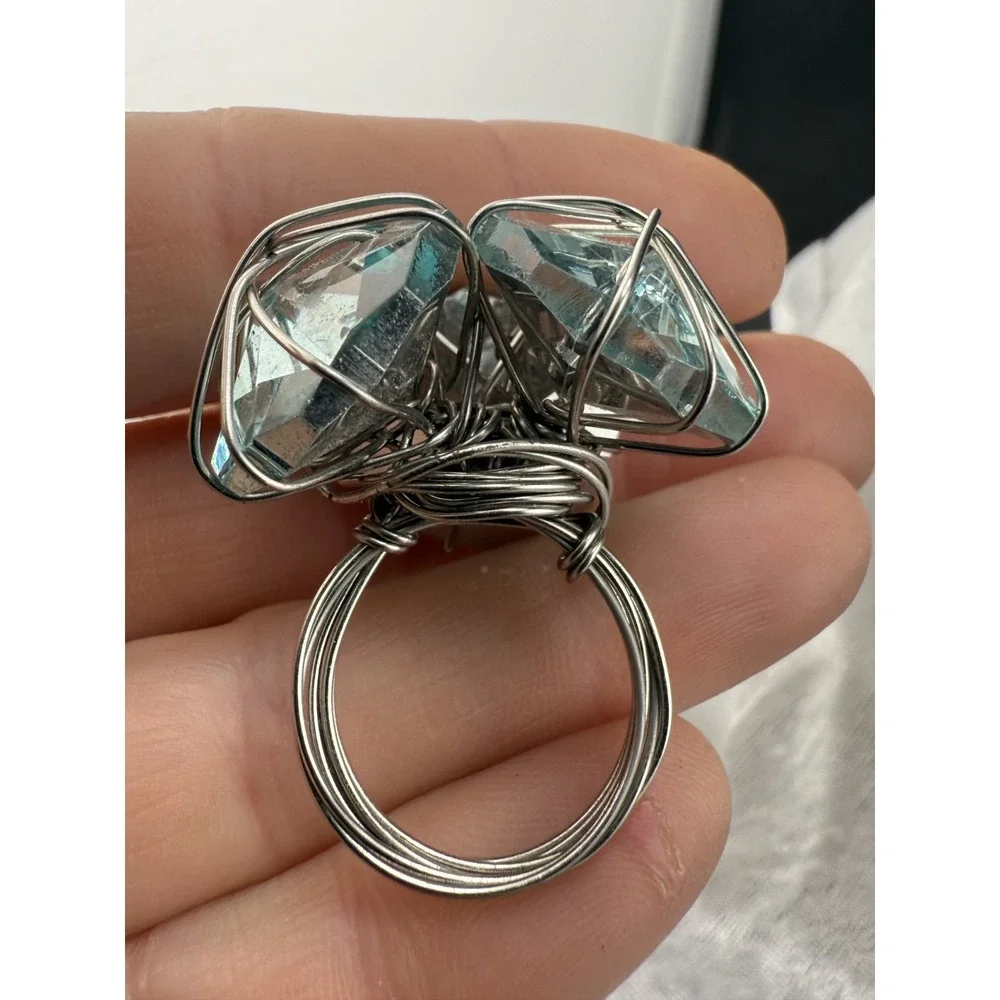 Light‎ Blue Ring Wire Cluster Cocktail Rhinestone 6